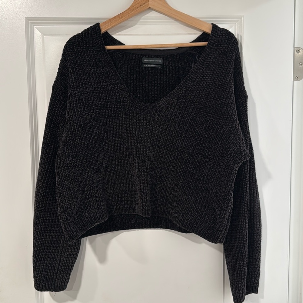 Black Cropped V Neck Urban Outfitters Knit Sweater